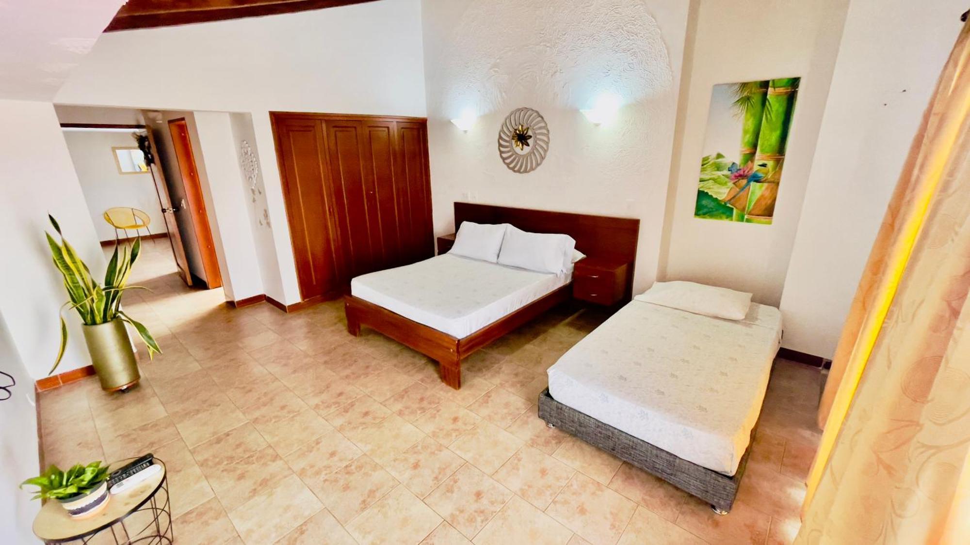 Loto Del Viento Hotel Картаго Екстериор снимка